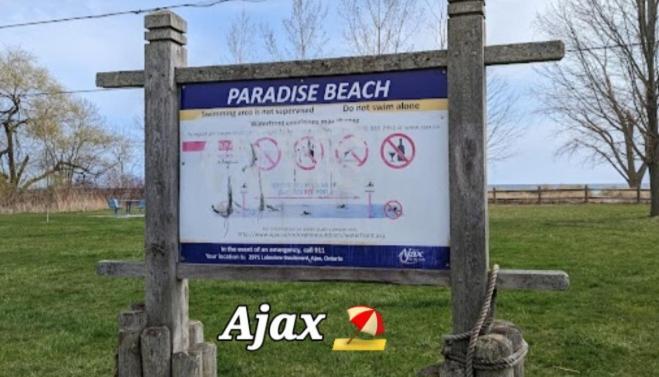 Ajax Holiday Apartment ภายนอก รูปภาพ